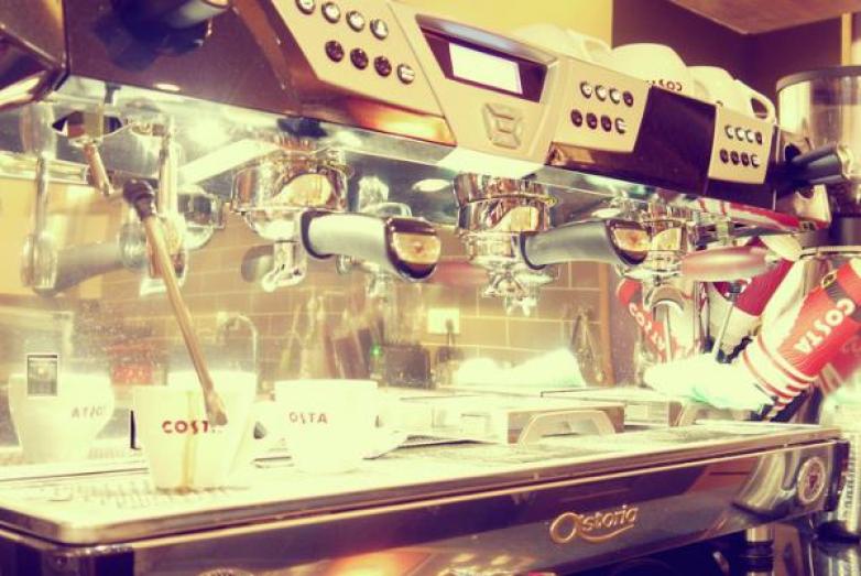 Costa咖啡店内