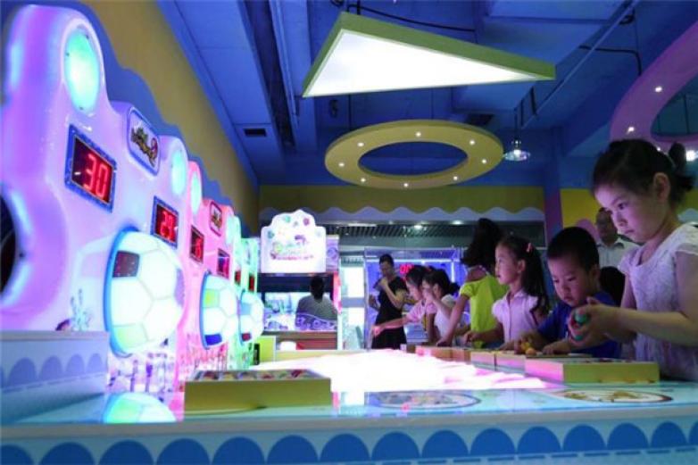 小鸭子儿童乐园加盟