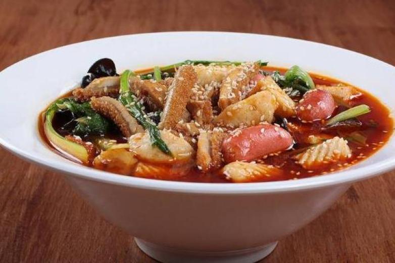 川之味麻辣烫加盟
