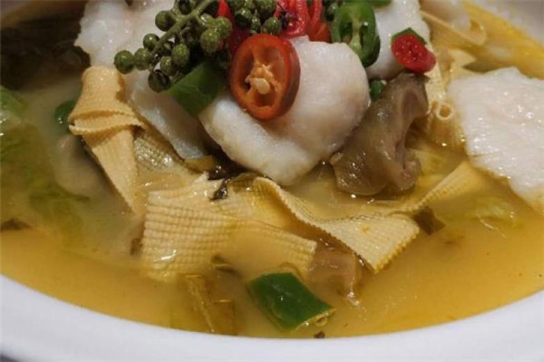 鱼的错酸菜鱼米饭加盟