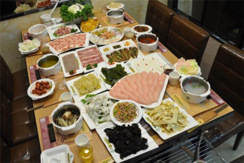 煮动力火锅加盟