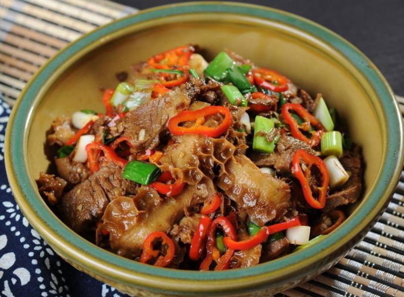 岭南锅牛杂加盟