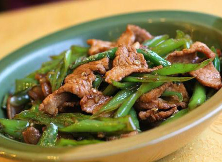 十二点辣椒炒肉加盟