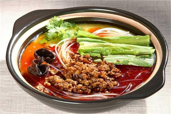 小唐麻辣烫加盟条件有哪些