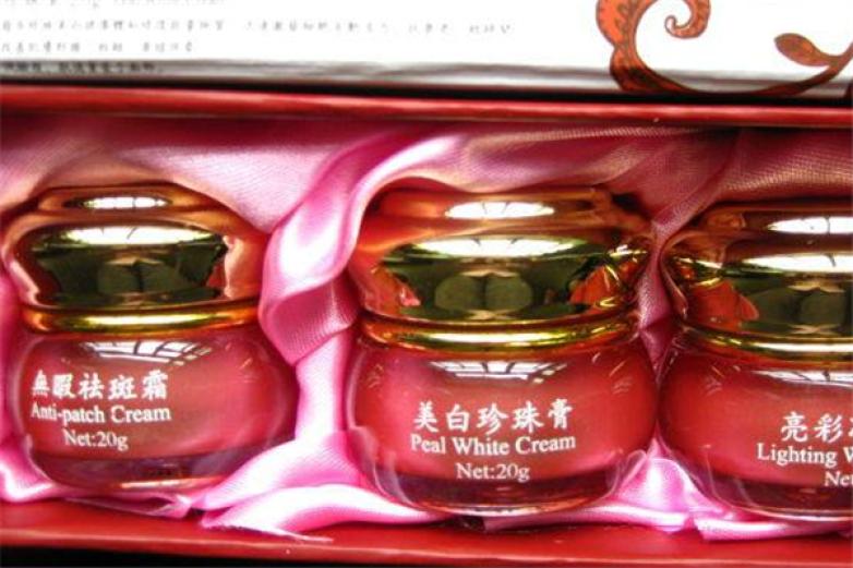 雅姿韵化妆品加盟