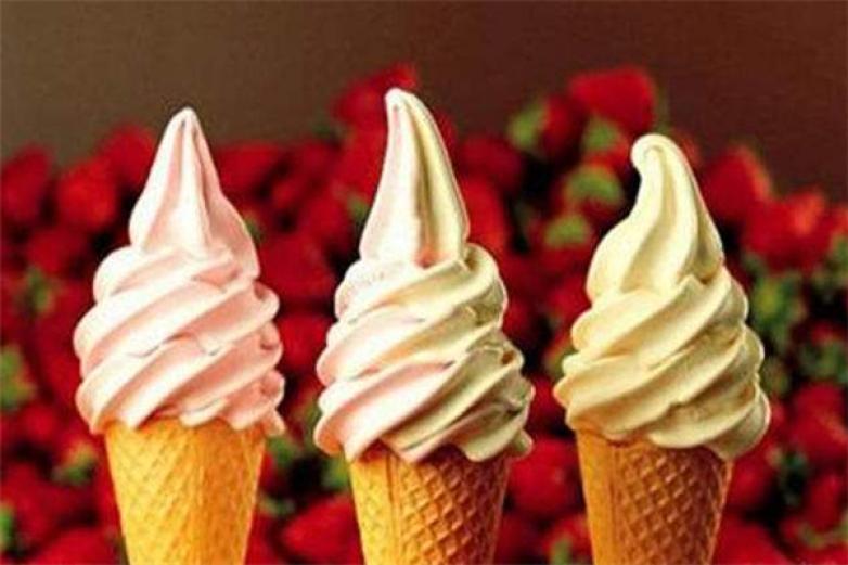 摇滚三国麻辣烫加盟