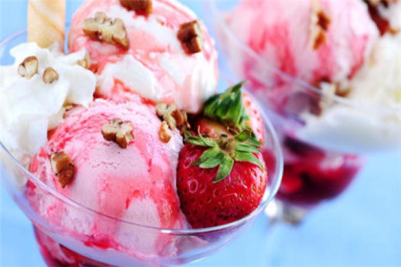 摇滚三国麻辣烫加盟