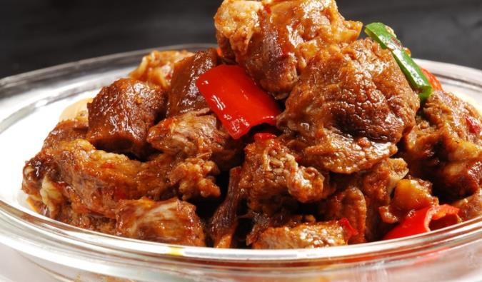 锅仔红焖羊肉