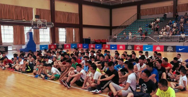 王非篮球训练营加盟