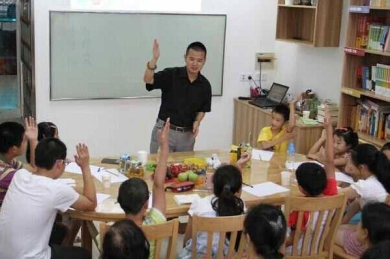 富兰克林读书会加盟