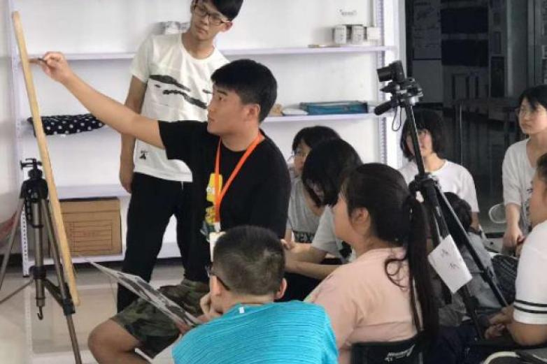 张默然动画培训加盟