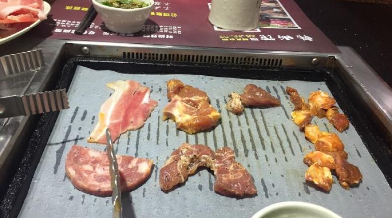 韩尚自助烤肉加盟