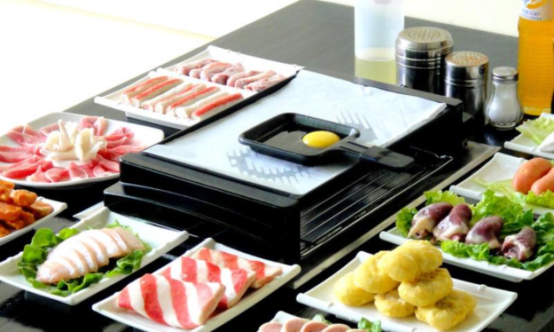 金真子纸上烤肉加盟
