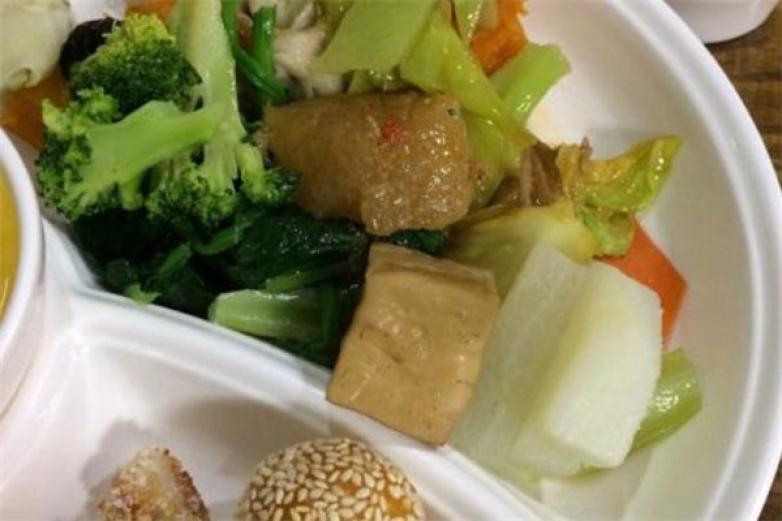 净心莲素食餐厅加盟