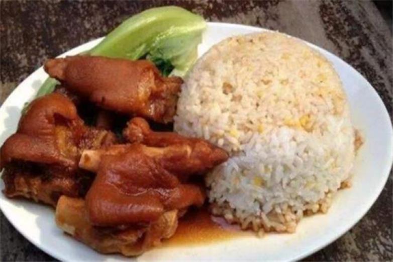 闽南猪脚饭