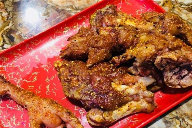 爆烤鸡头王加盟