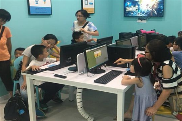 PiPaCode科技创客中心加盟