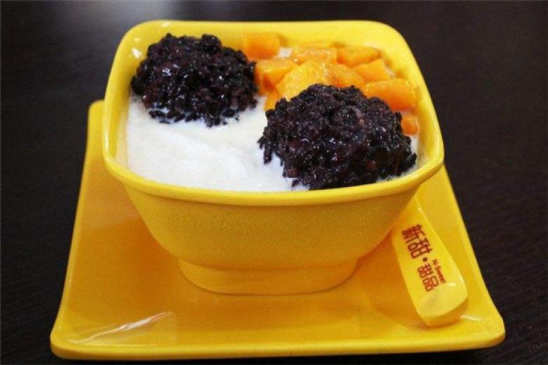 港式甜品装修加盟
