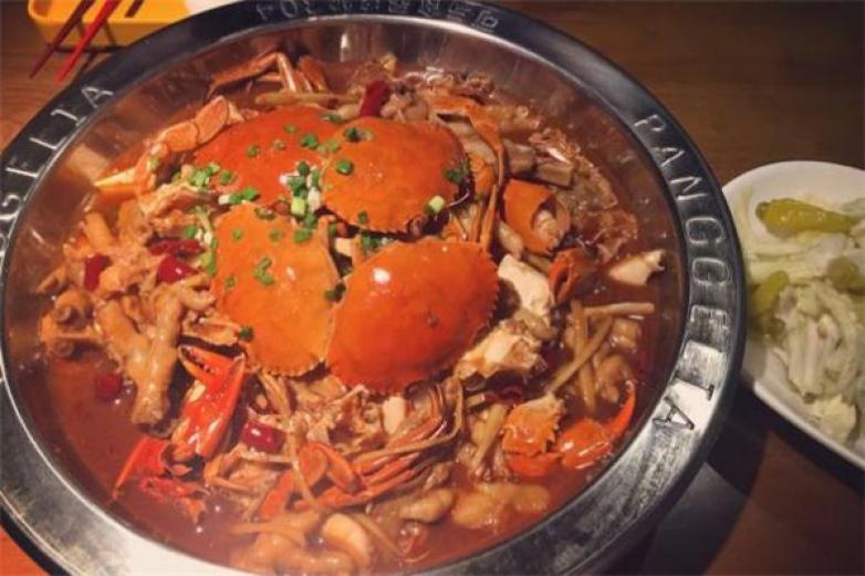 好哥俩肉蟹煲加盟