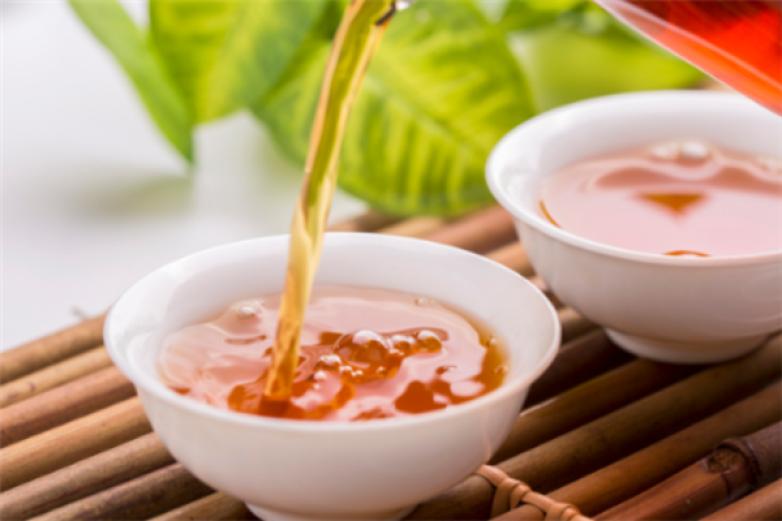 游山茶坊加盟