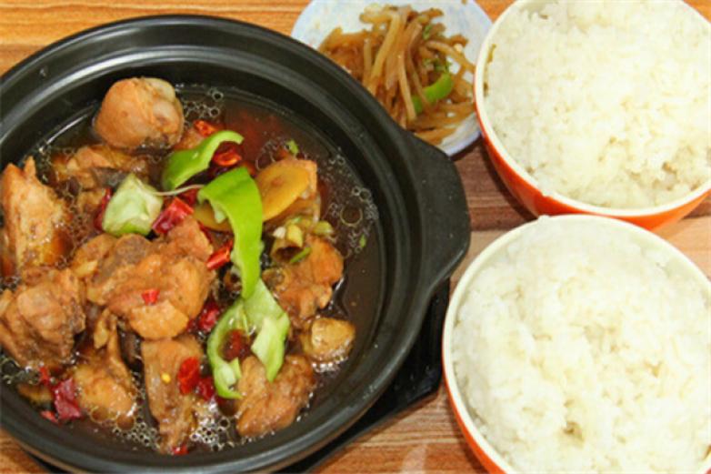 豆瓣汇黄焖鸡加盟