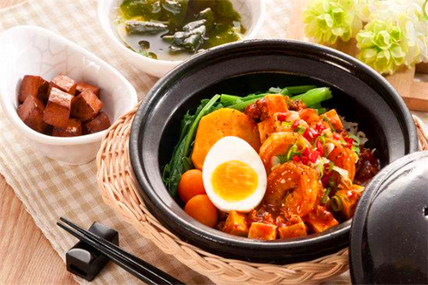 煲煲掂煲仔饭加盟