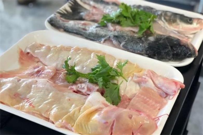 蜀滋香鲜鱼火锅加盟
