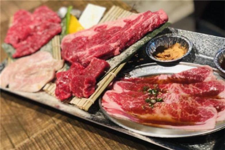 乾杯烧肉加盟