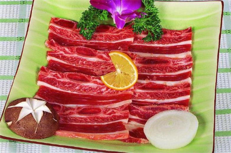 小猪查理川式烤肉加盟