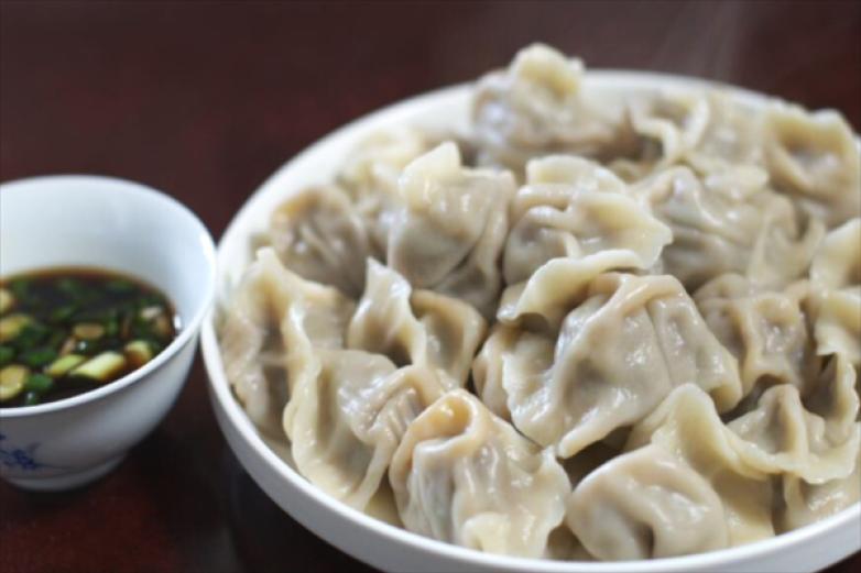 东北人粗粮饺子坊加盟