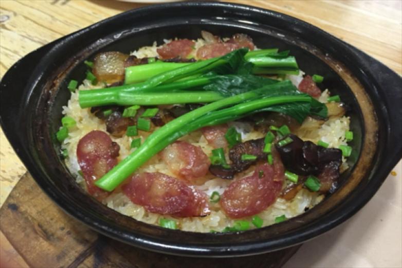 皇上皇腊味煲仔饭加盟