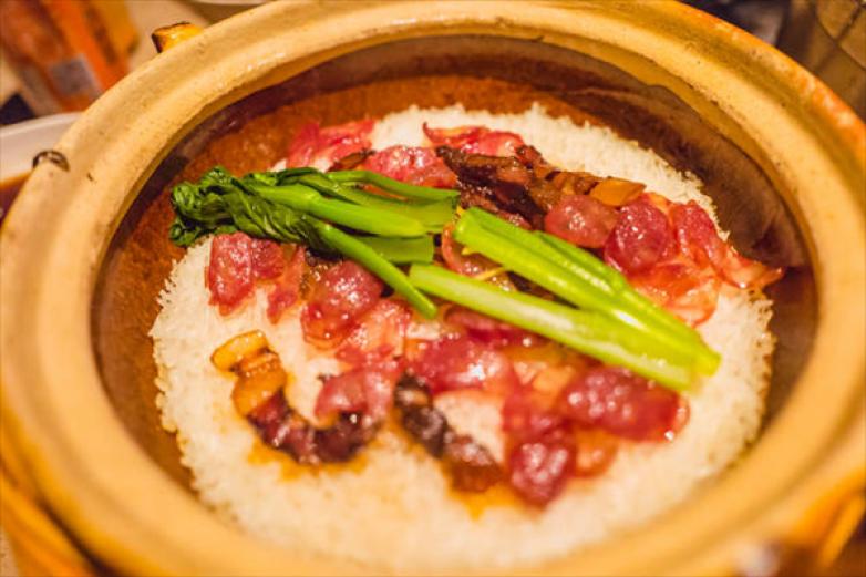 皇上皇腊味煲仔饭加盟