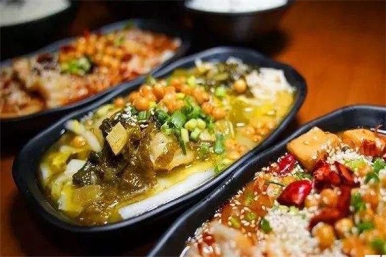 渔过添情烤鱼饭加盟