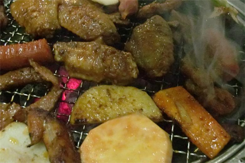 东北小胖墩烤肉加盟