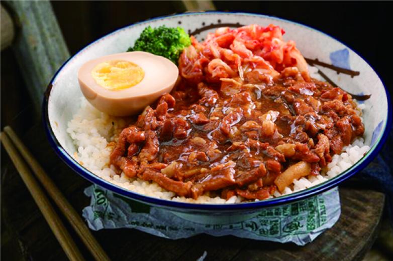 有一家烤肉丼饭加盟