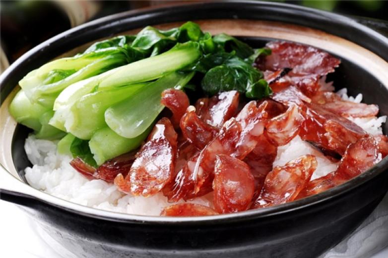 黄特家广式煲仔饭加盟