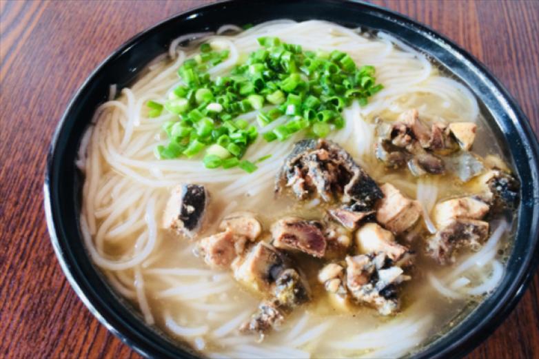 望云丽土鸡米线加盟