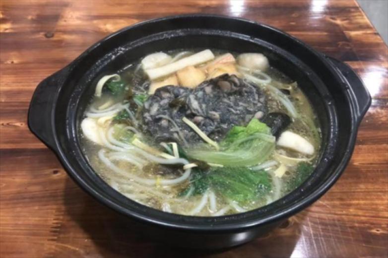 恋家婆乌鸡米线加盟