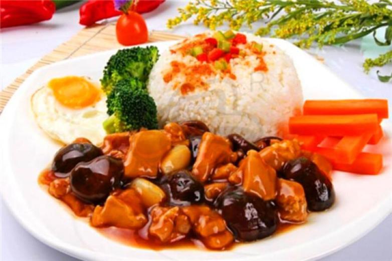 苏小朵预煮中餐加盟