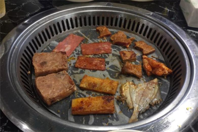 韩含轩海鲜自助烤涮加盟