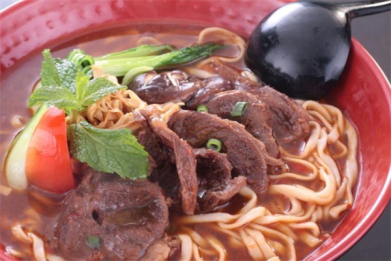 鼎盛牛肉面加盟